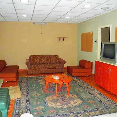 Stone Chalets Fārayyā Εξωτερικό φωτογραφία